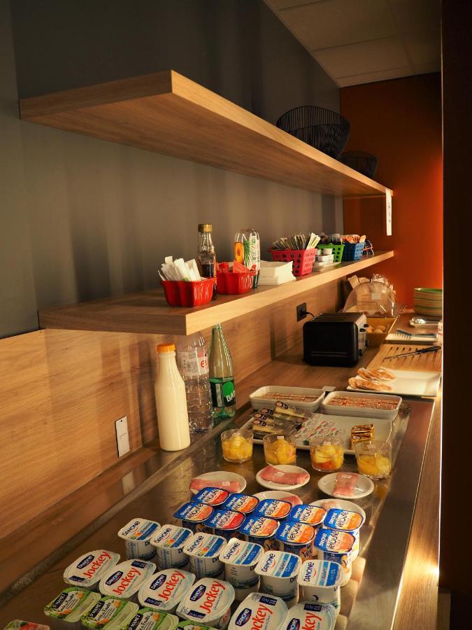 Ibis Styles Le Mans Gare Sud Hotel Exterior photo