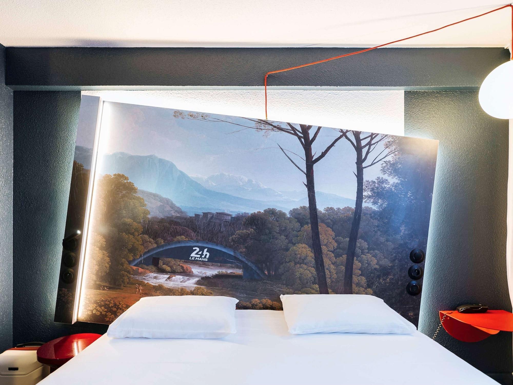 Ibis Styles Le Mans Gare Sud Hotel Exterior photo