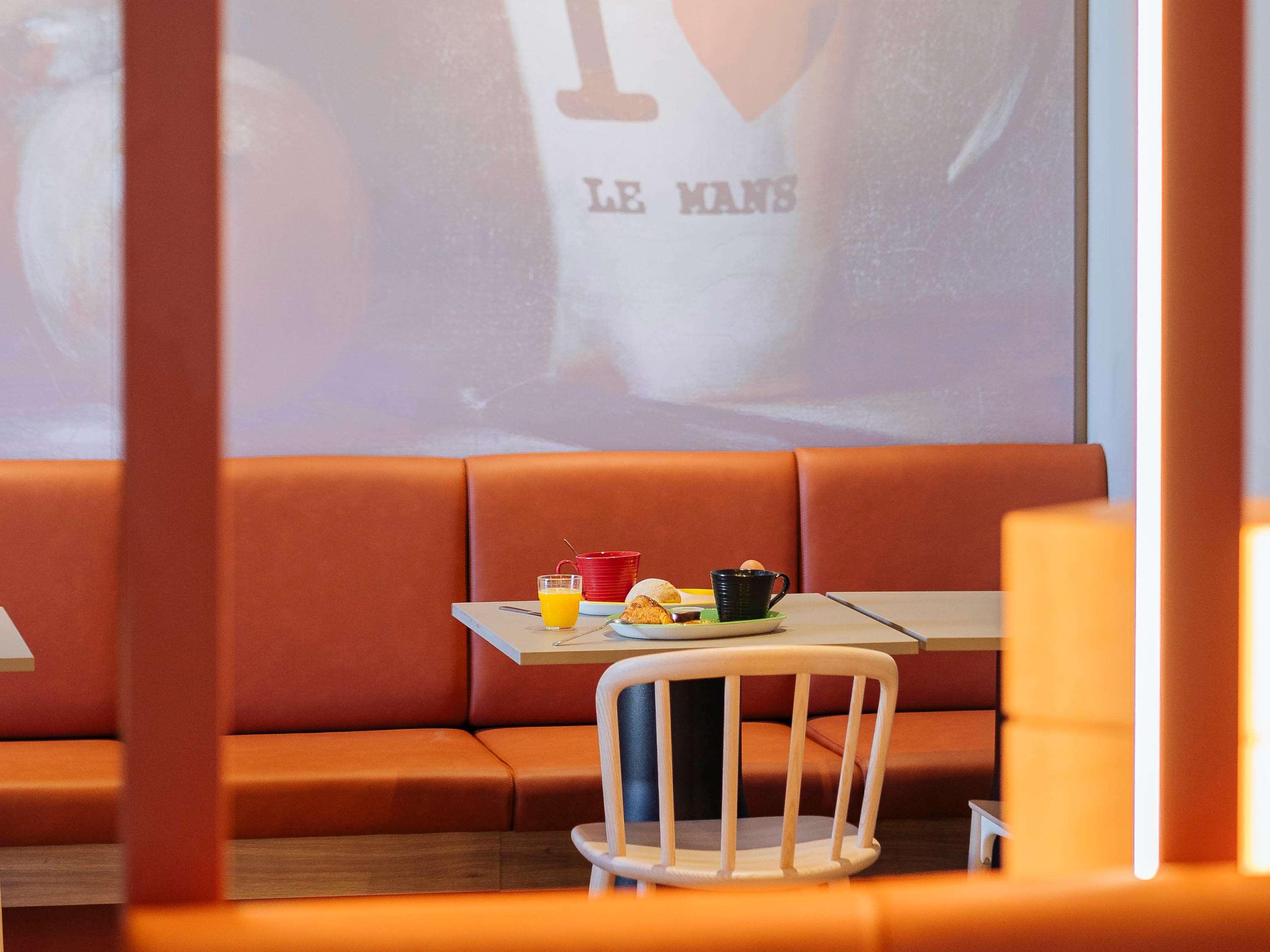 Ibis Styles Le Mans Gare Sud Hotel Exterior photo
